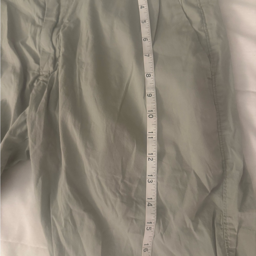 Everlane Sage Green Women's Bermudas - Picture 9 of 9